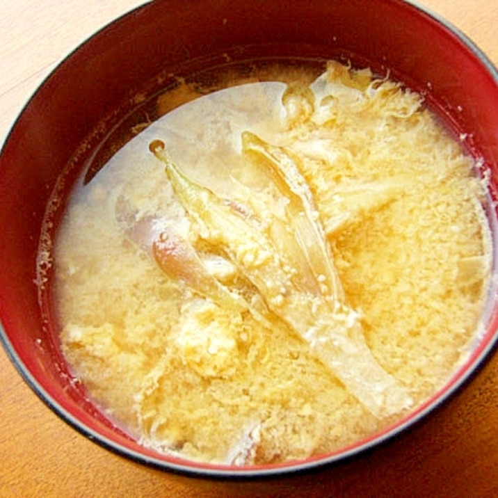 初心者さんも失敗なし ミョウガのふわふわ卵味噌汁 レシピ 作り方 By ジョン リーバス 楽天レシピ